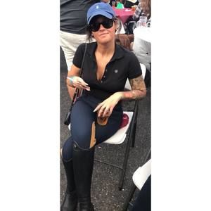 Meet your Posher, Ashley